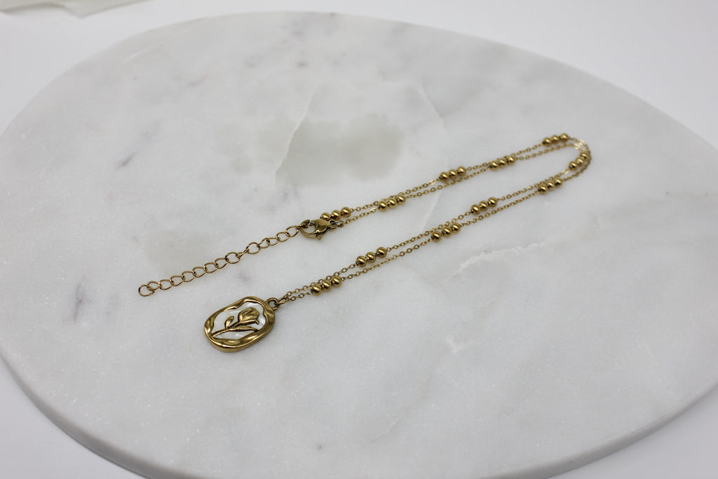 Tulip Necklace