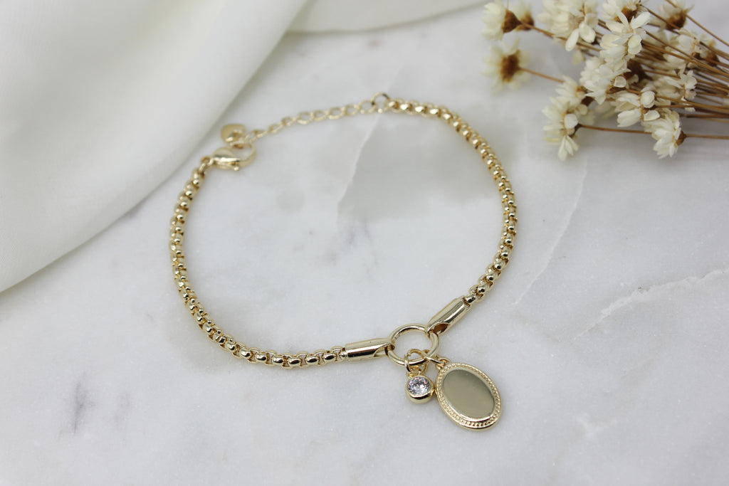 Oval Pendant Bracelet