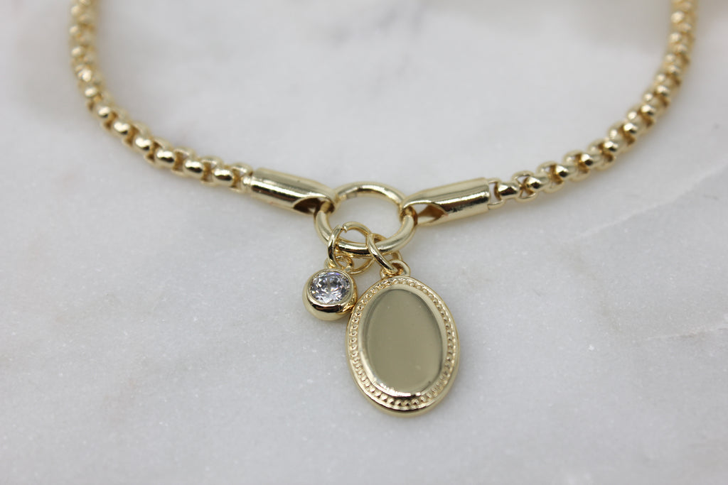 Oval Pendant Bracelet