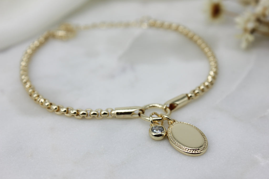 Oval Pendant Bracelet