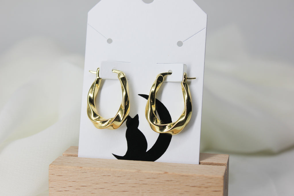Twist Oval Hoops