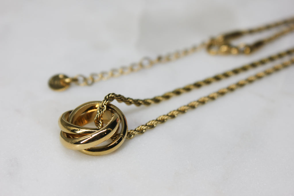Twist Ring Necklace