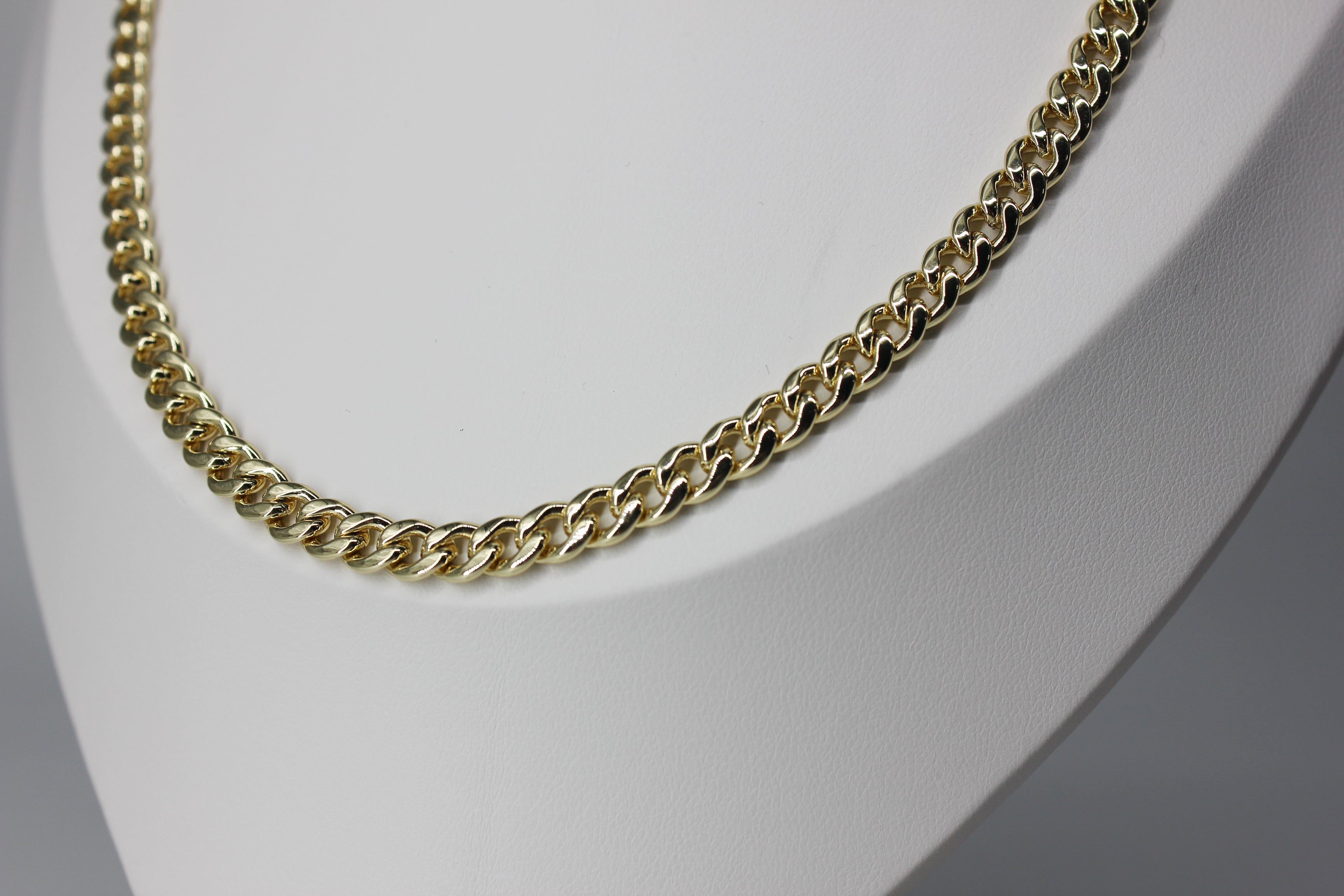 Curb Chain Necklace