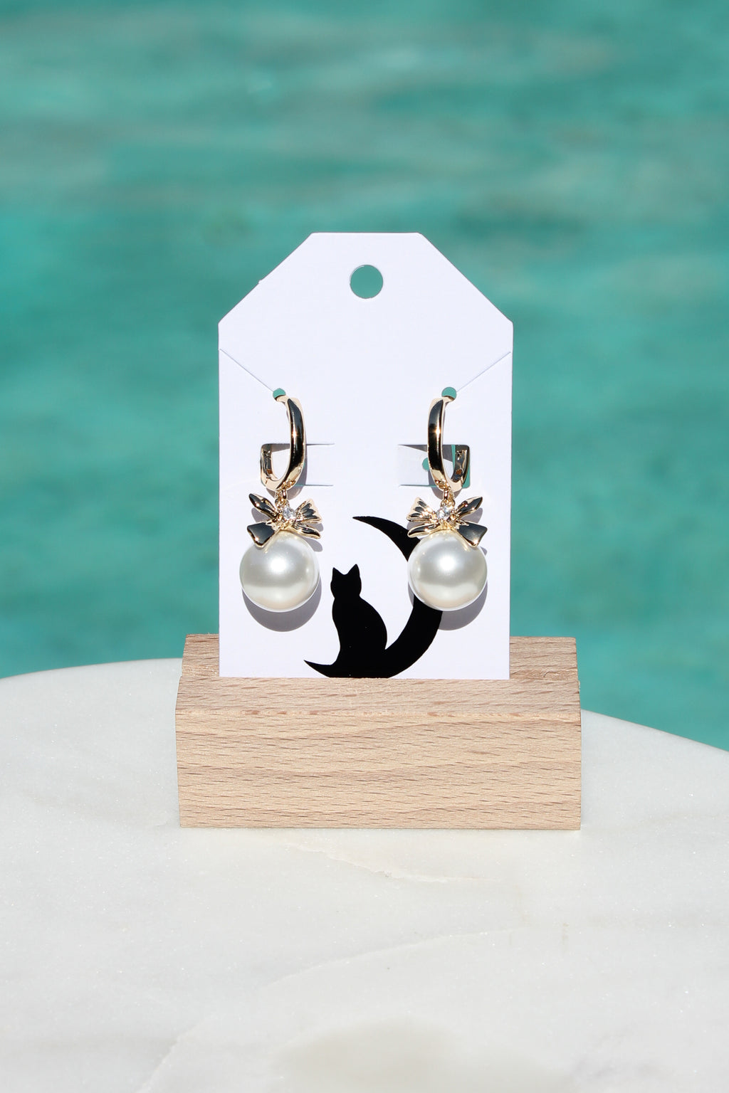 Dangle Pearl Earrings