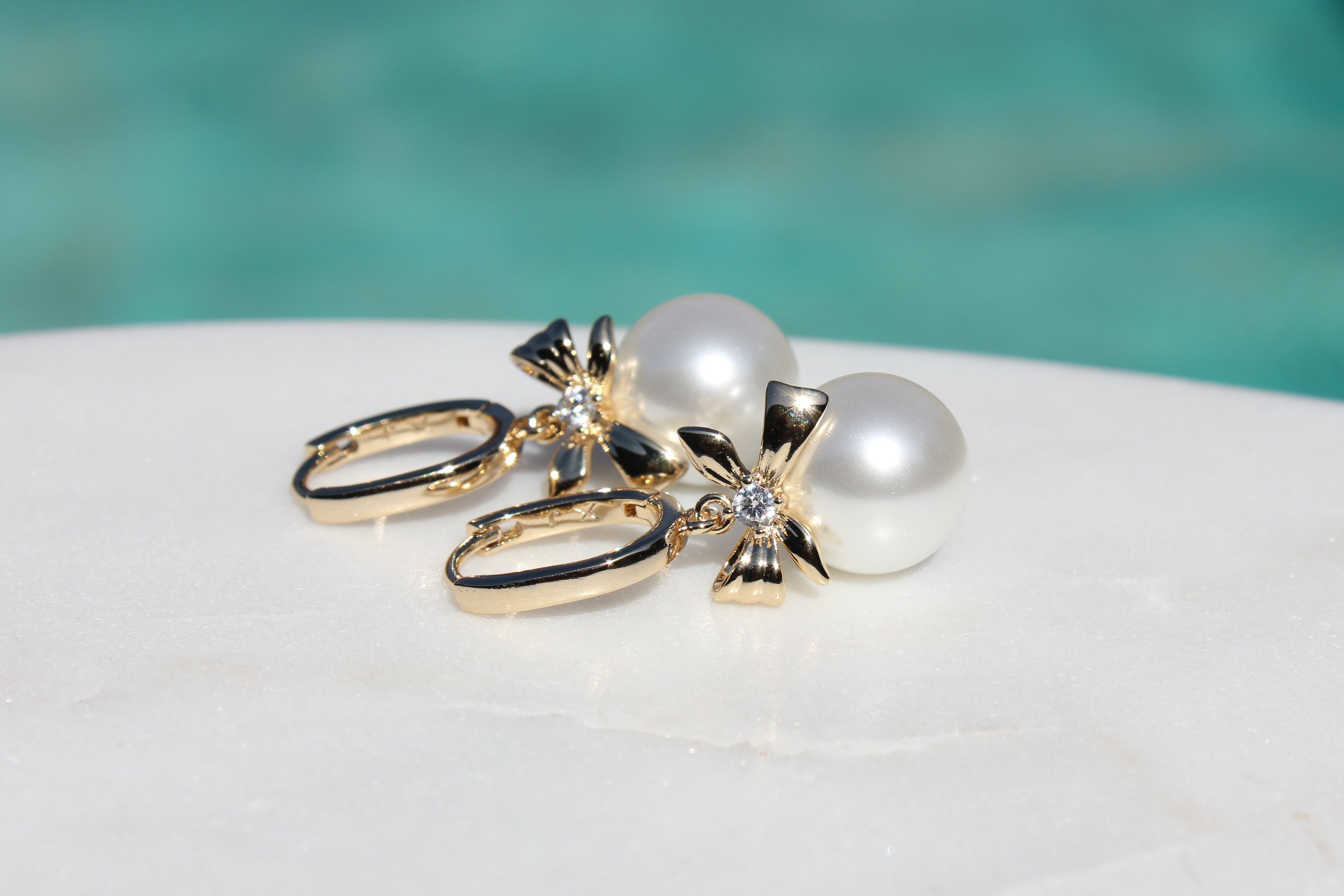 Dangle Pearl Earrings