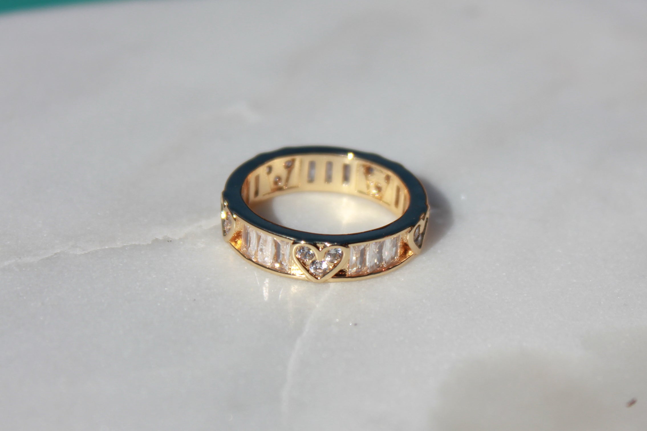 Amor Gold Ring