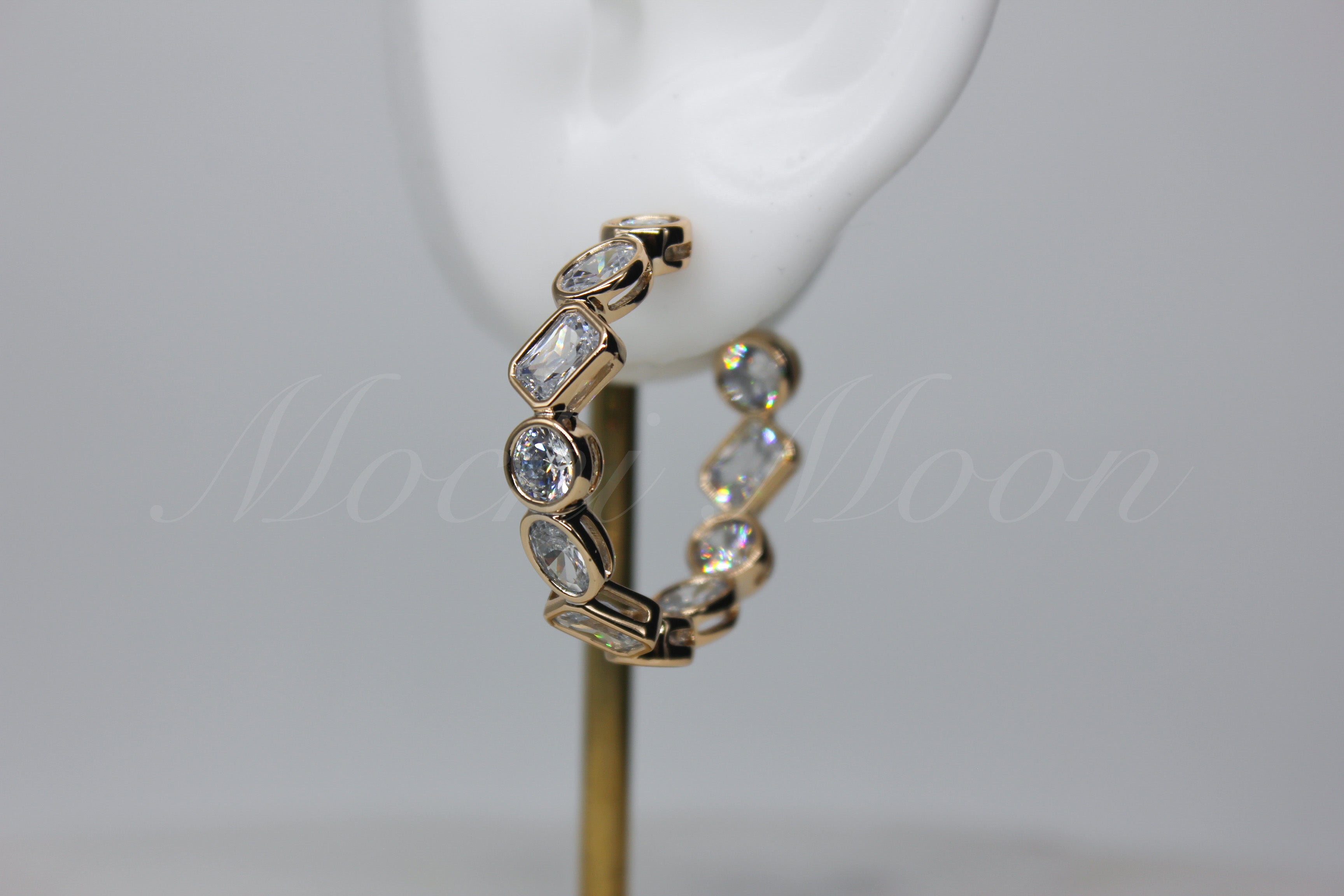 Geometric Hoops