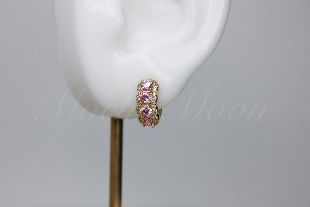 Gold Twist Huggies